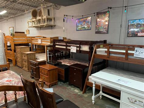 Montgomery furniture - Buy and sell furniture no restrictions.